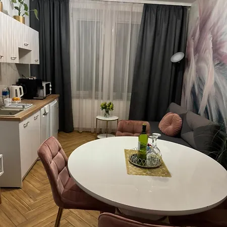 Dawna Mleczarnia Sosnowy Apartment