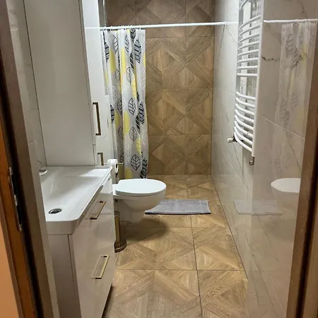 Dawna Mleczarnia Sosnowy Apartment *