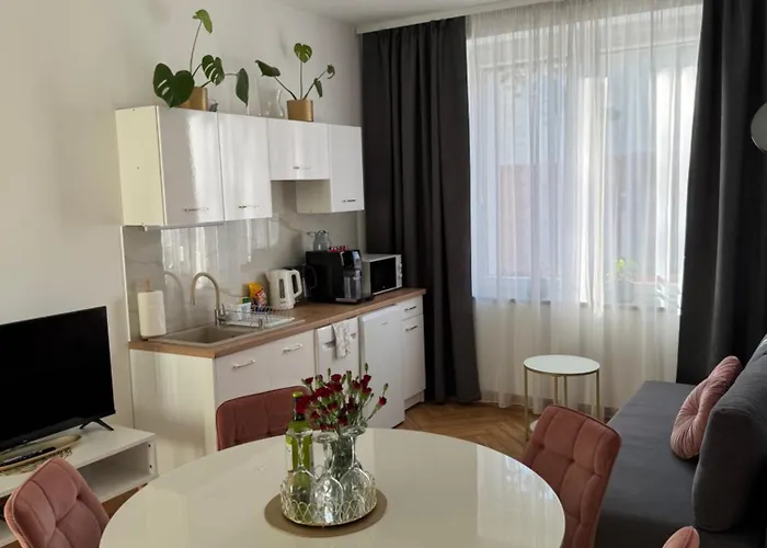 Apartment Dawna Mleczarnia Sosnowy *